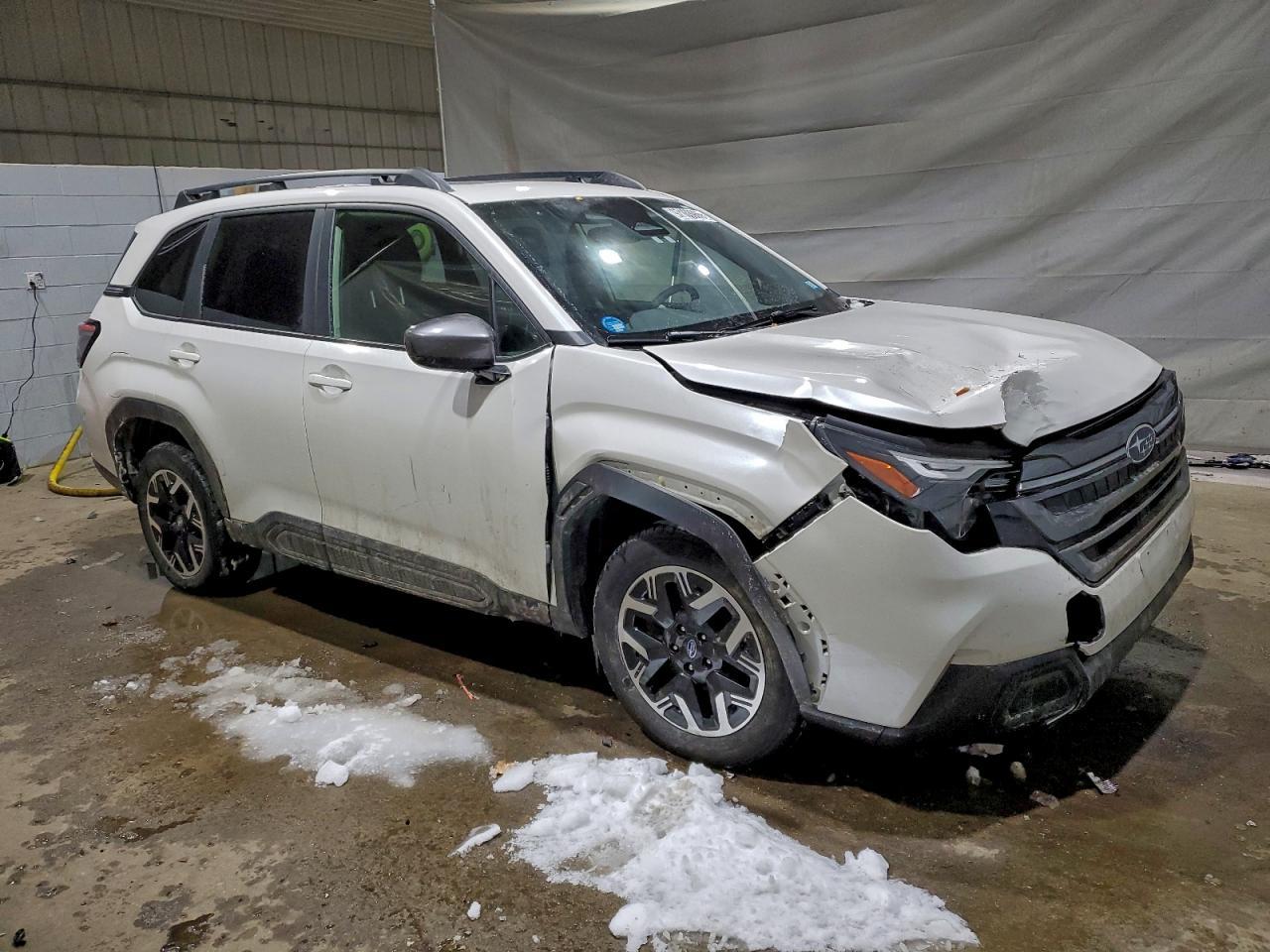2025 SUBARU FORESTER