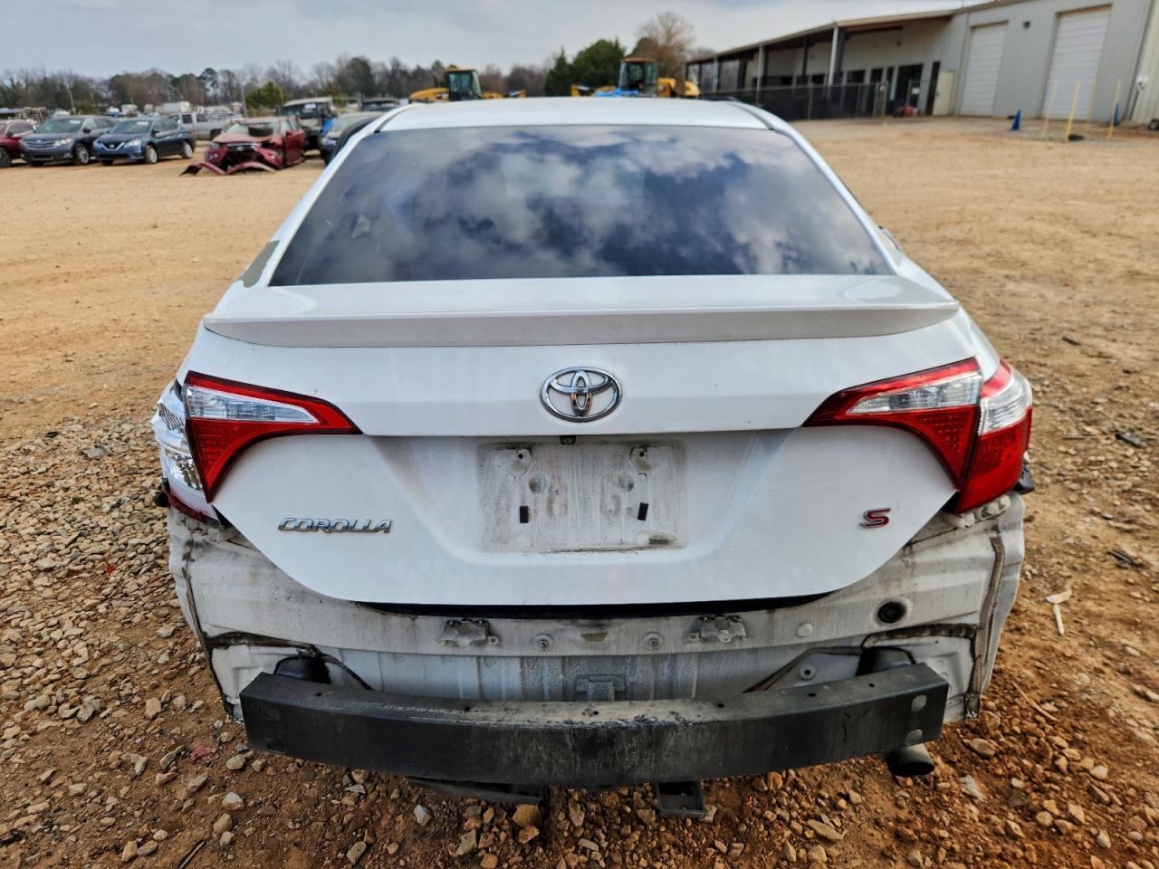 2016 TOYOTA COROLLA