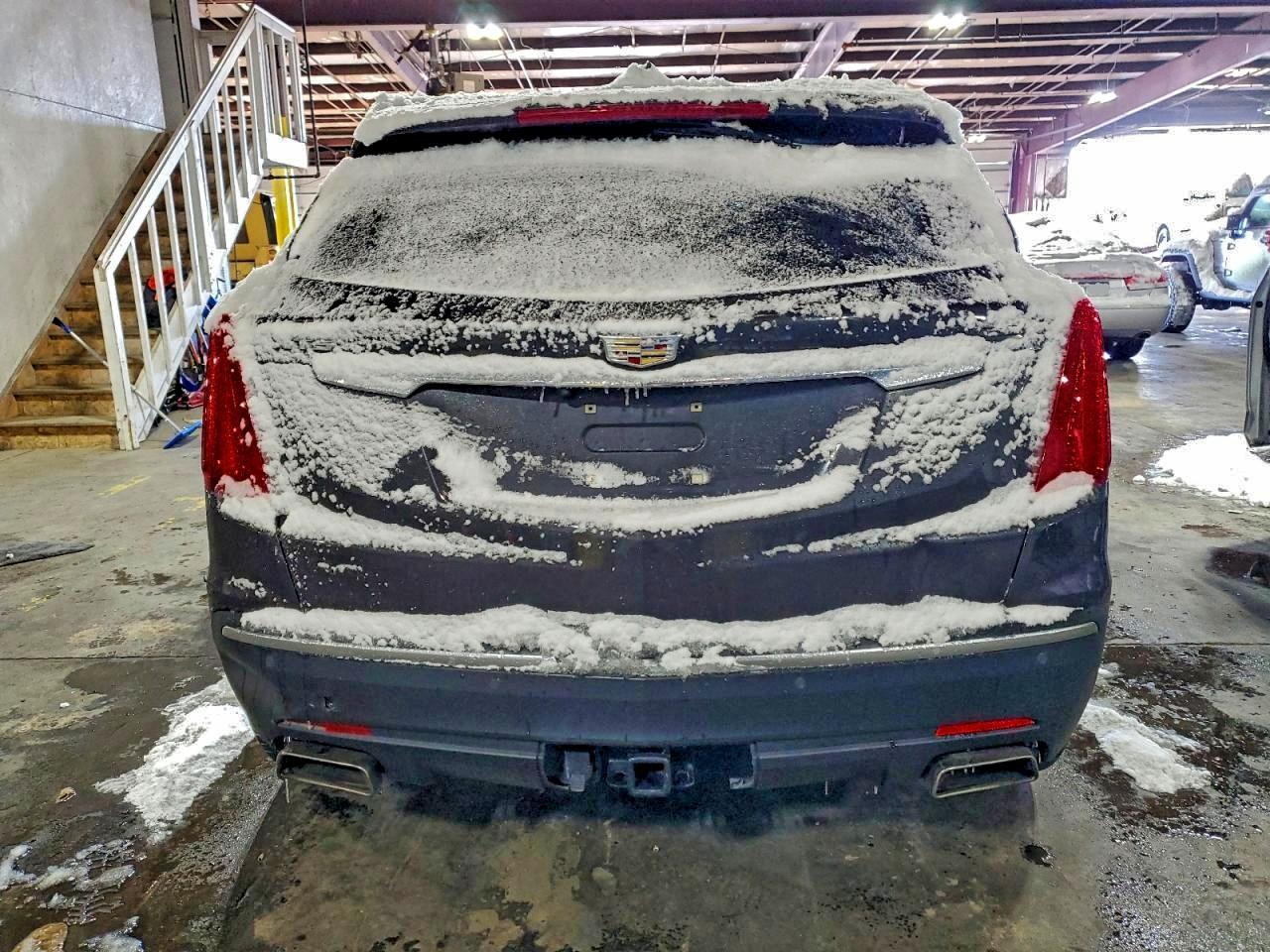 2017 CADILLAC XT5