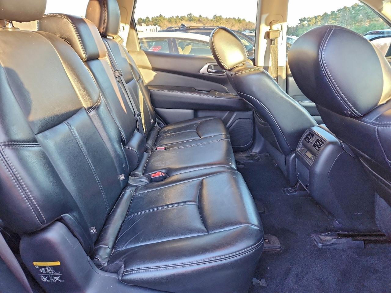 2014 NISSAN PATHFINDER