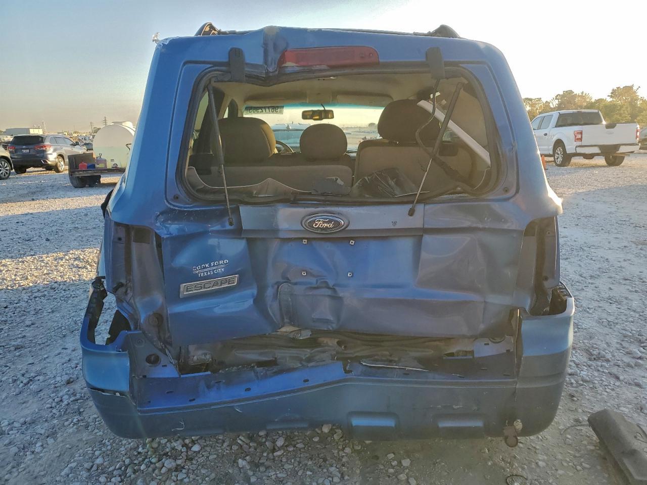 2009 FORD ESCAPE