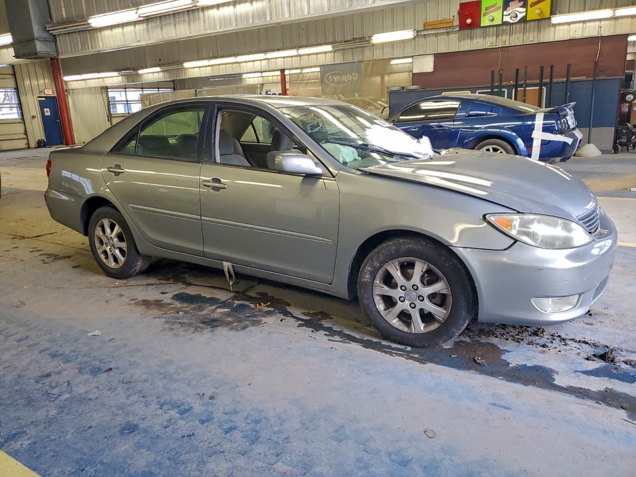 2005 TOYOTA CAMRY