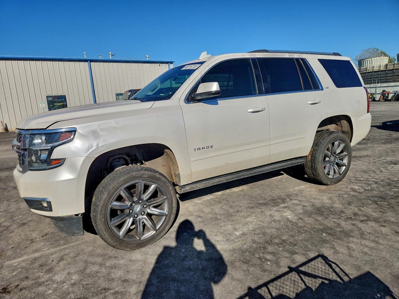 2016 CHEVROLET Tahoe
