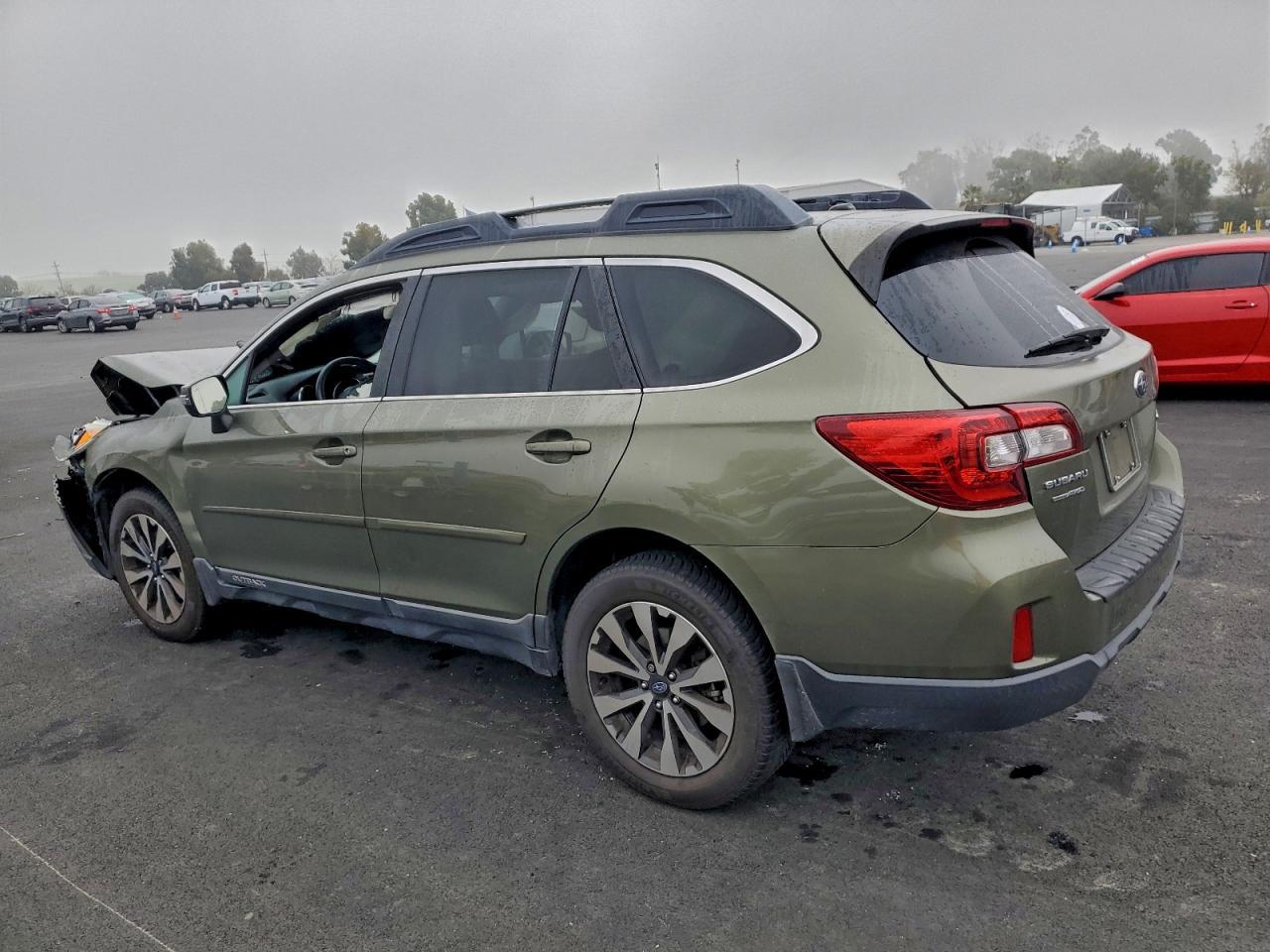 2015 SUBARU Outback