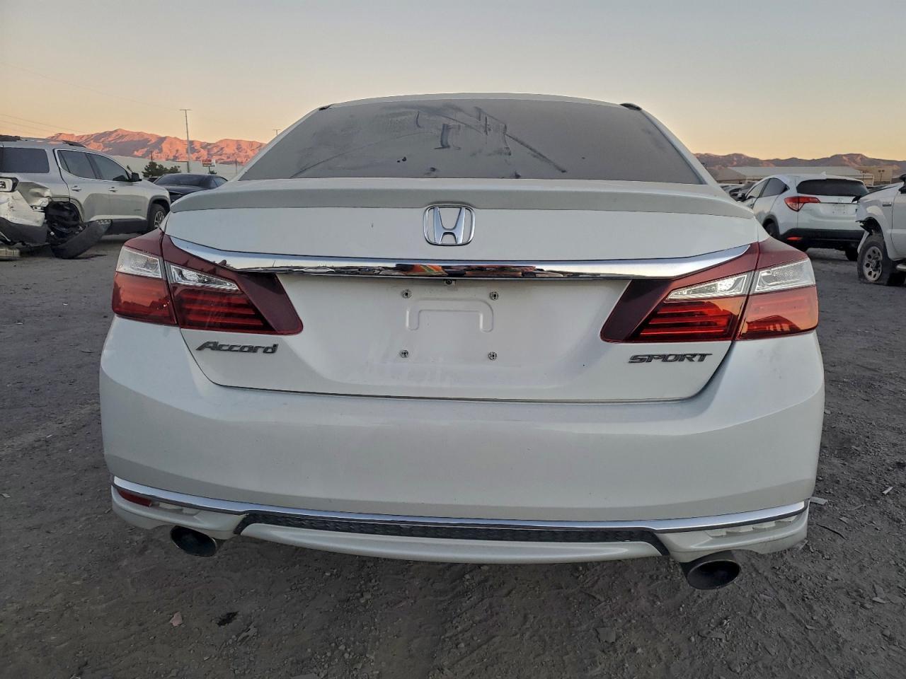 2017 HONDA ACCORD
