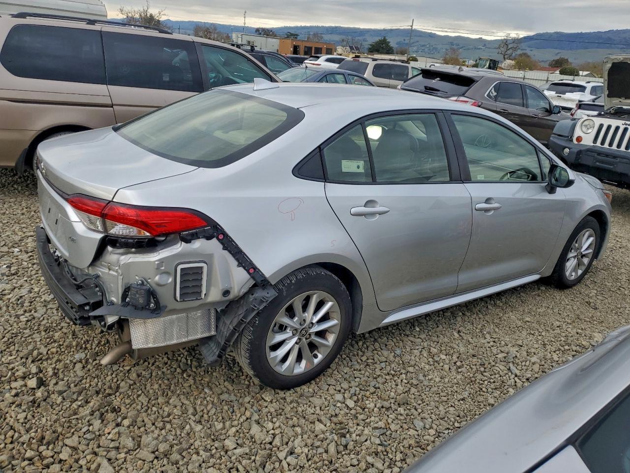 2020 TOYOTA COROLLA