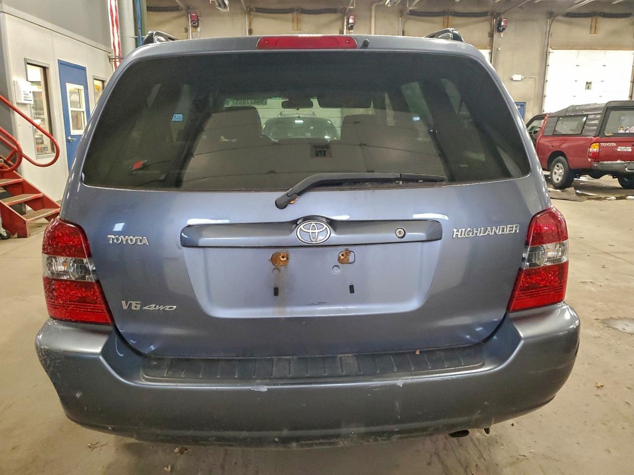 2006 TOYOTA HIGHLANDER