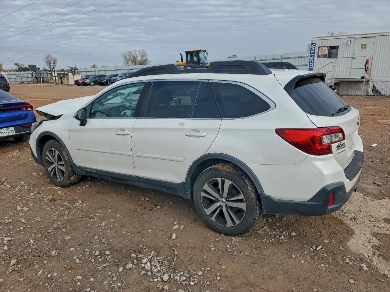 2018 SUBARU Outback