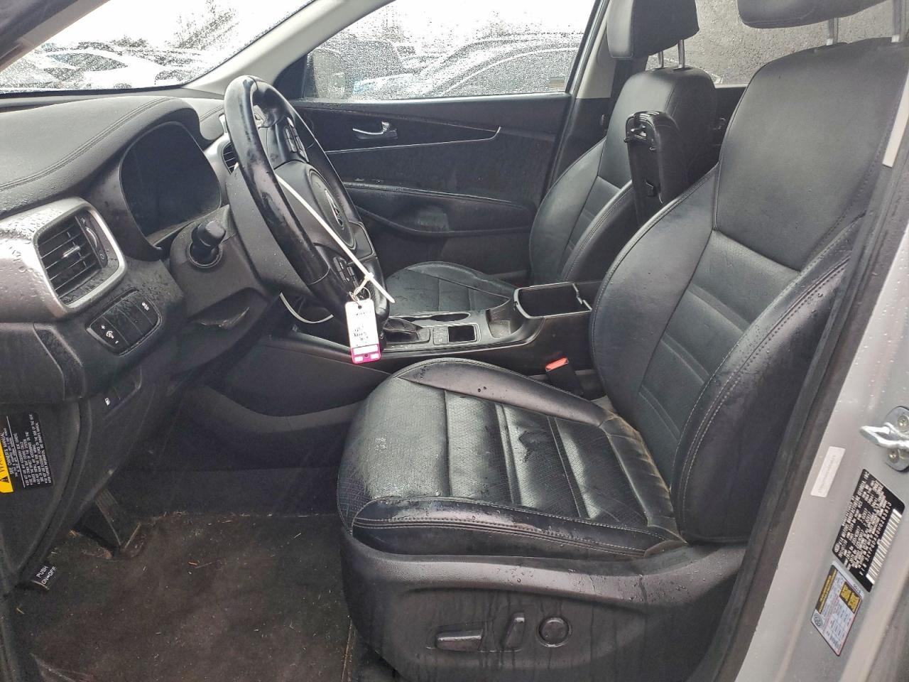 2017 KIA SORENTO