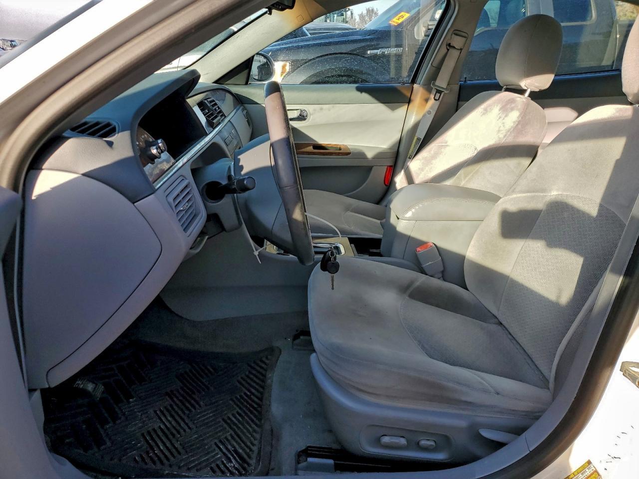 2005 BUICK LACROSSE