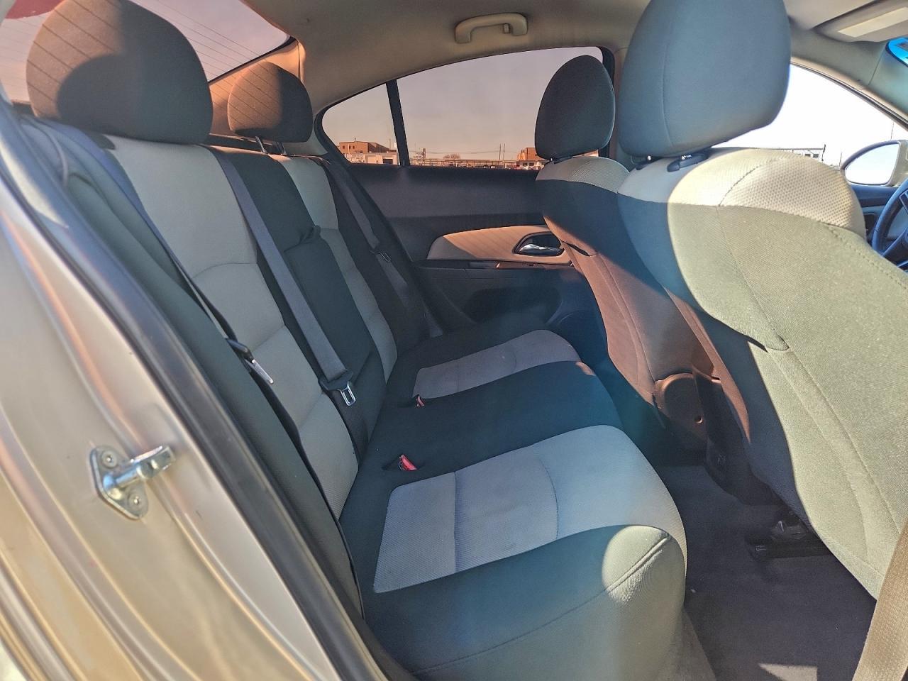 2012 CHEVROLET CRUZE