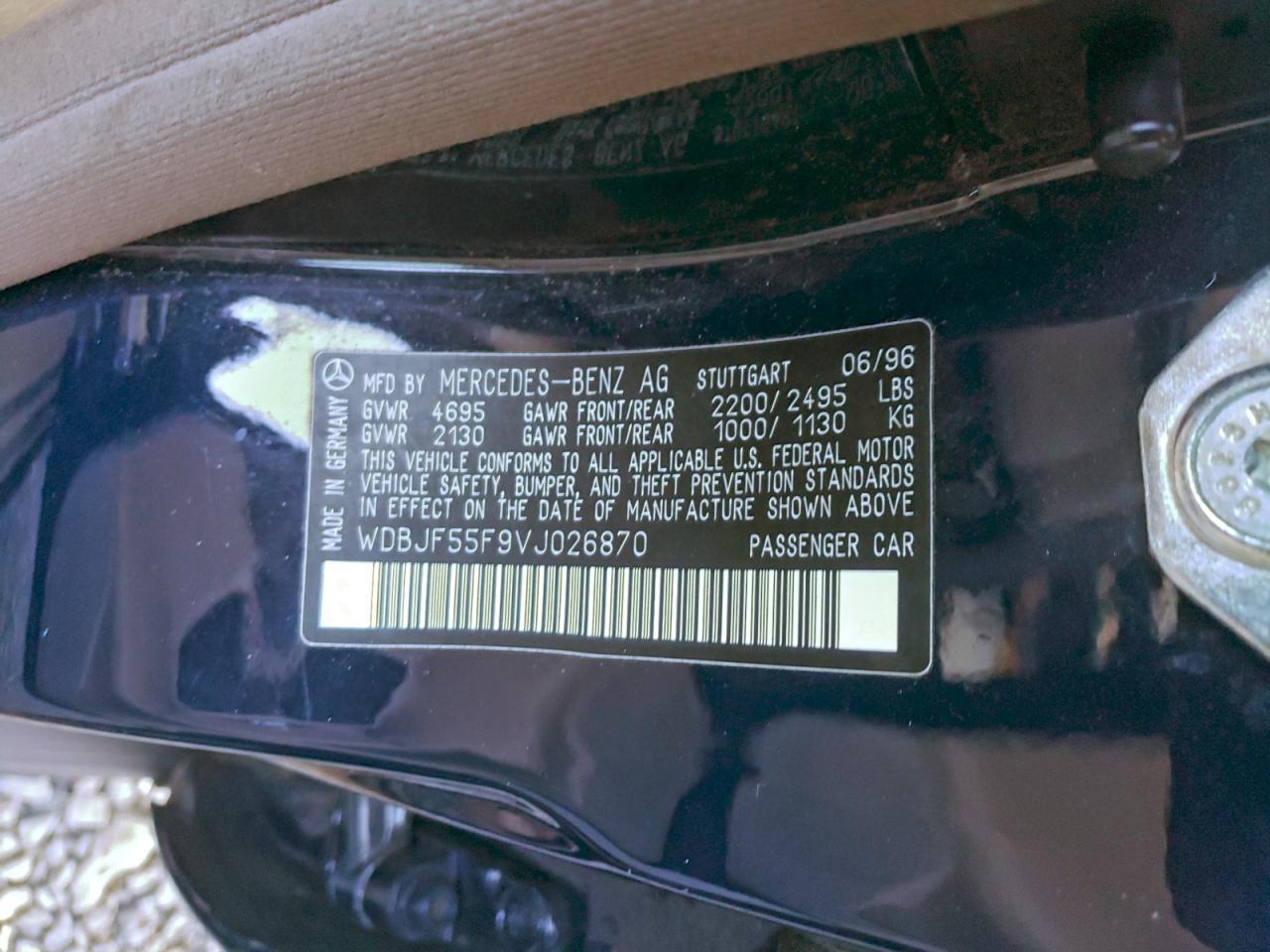 1997 MERCEDES-BENZ E-Class
