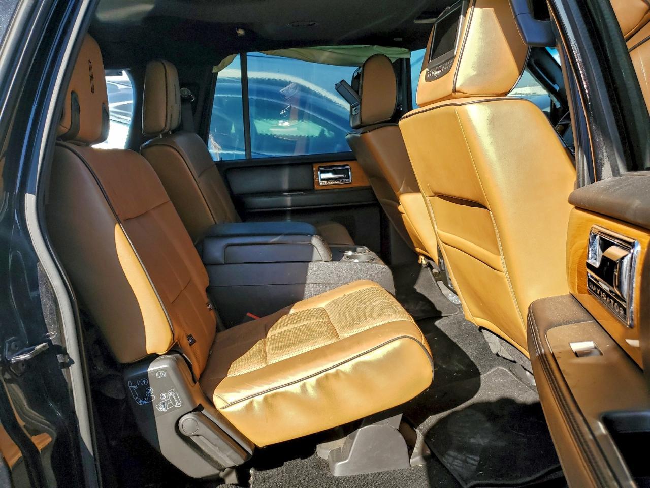2012 LINCOLN Navigator