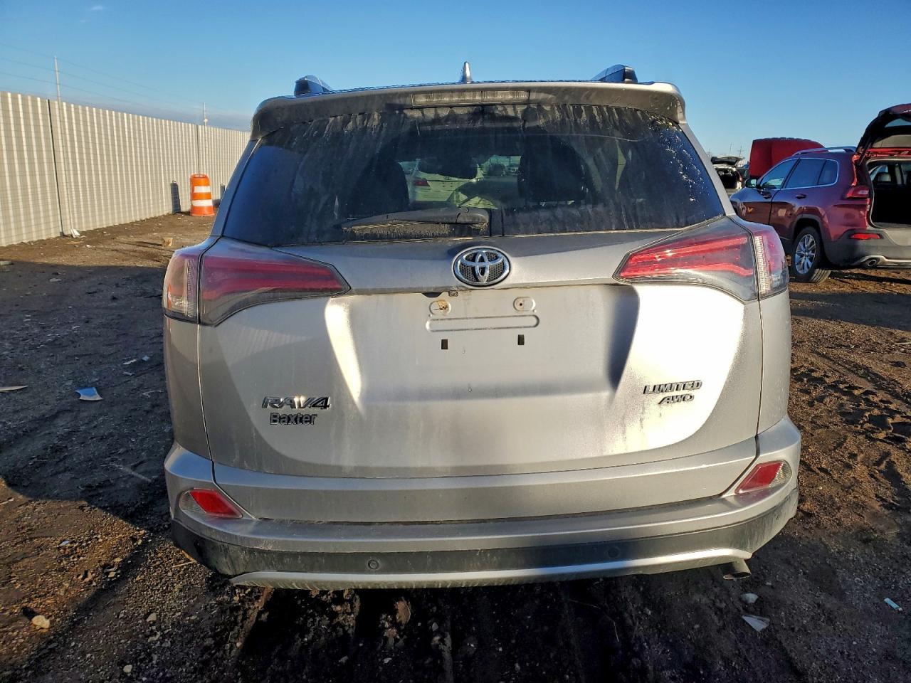2016 TOYOTA RAV4