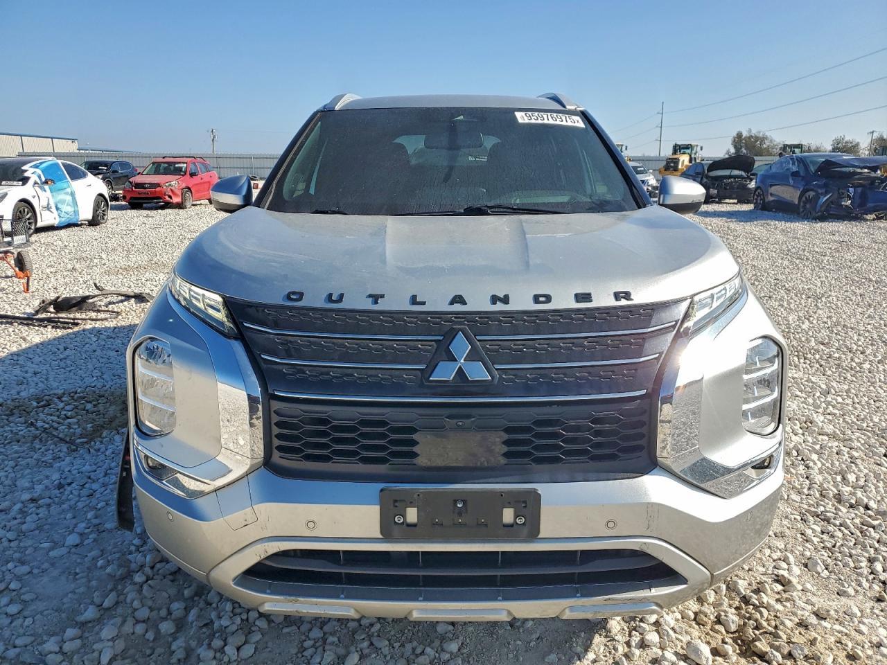 2022 MITSUBISHI outlander