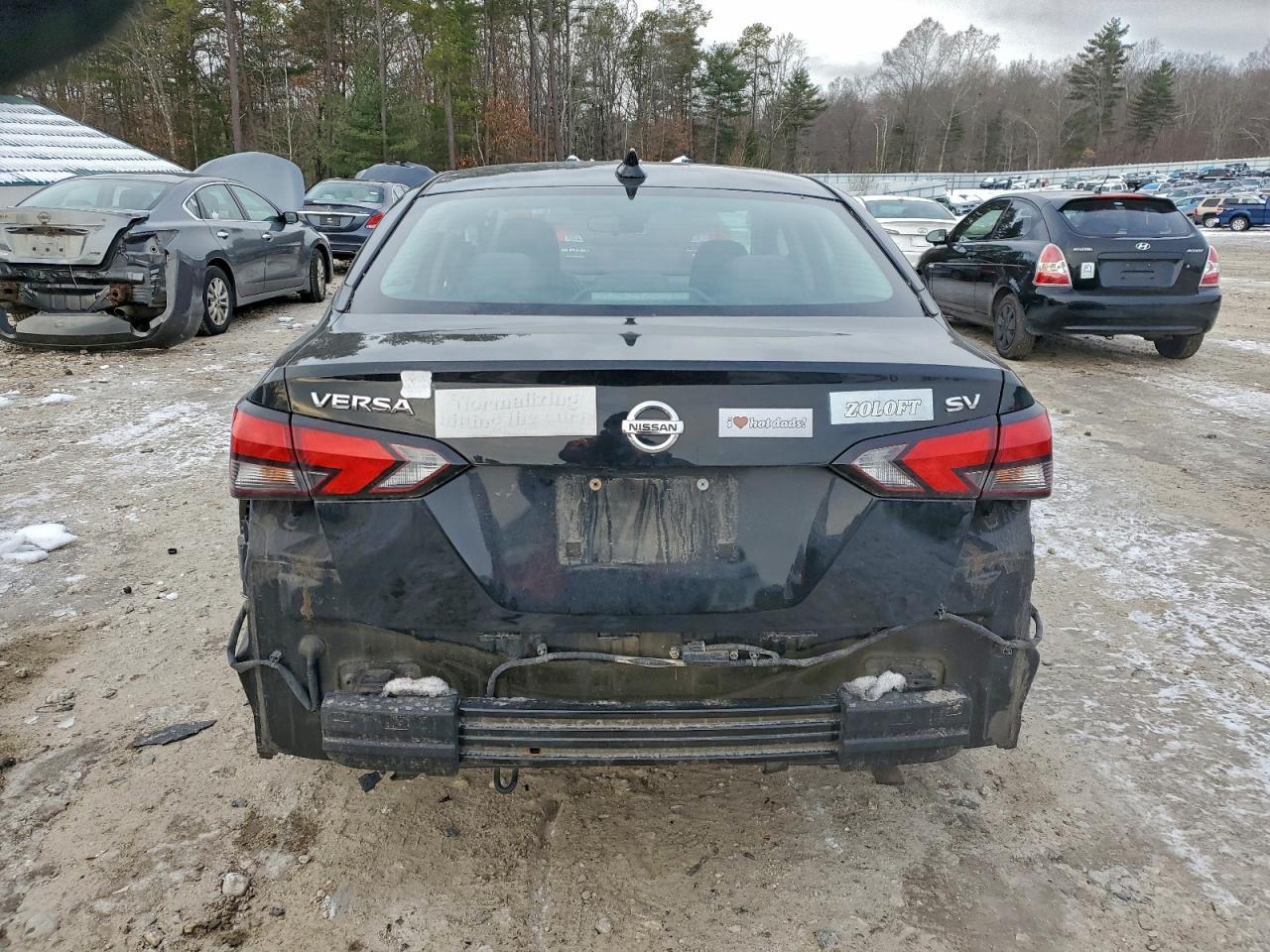 2021 NISSAN VERSA
