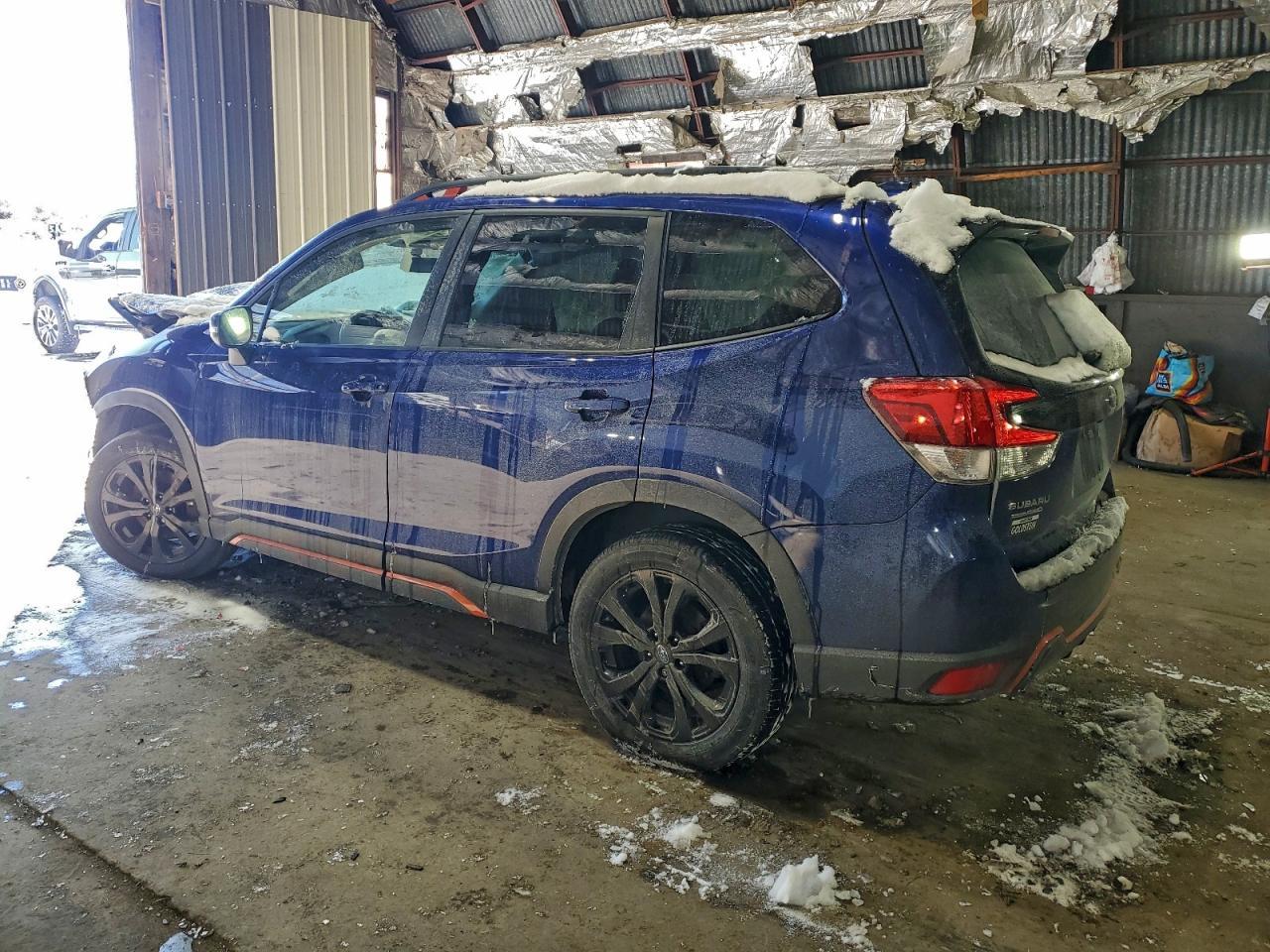 2023 SUBARU FORESTER