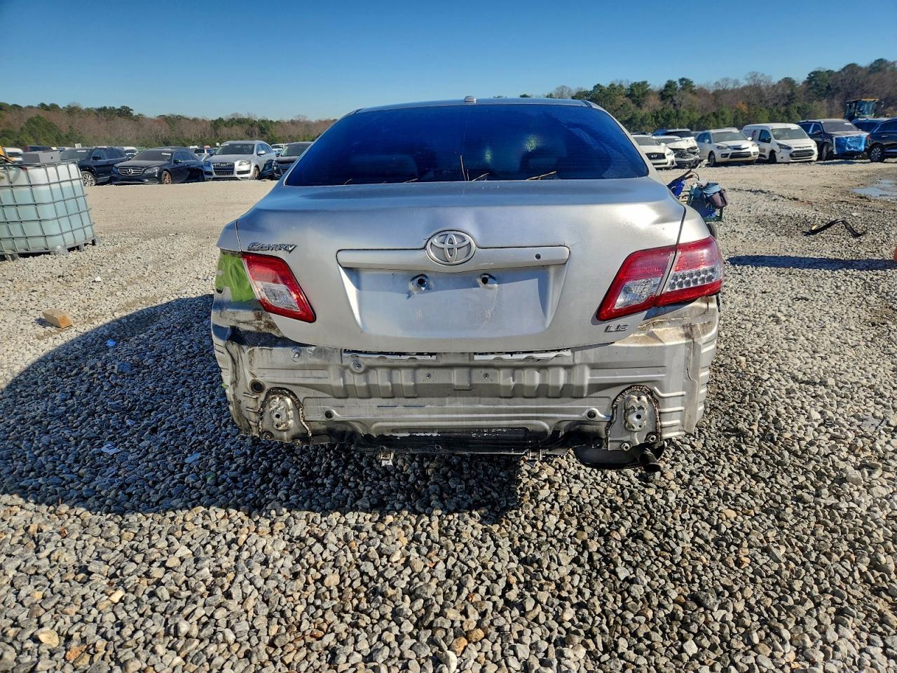 2011 TOYOTA CAMRY