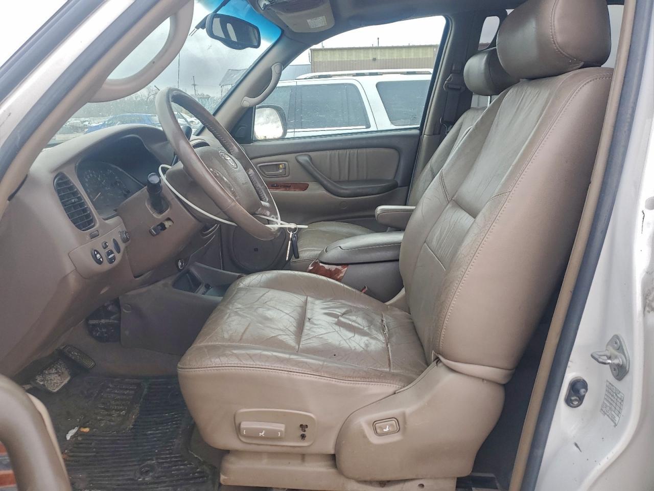 2004 TOYOTA TUNDRA