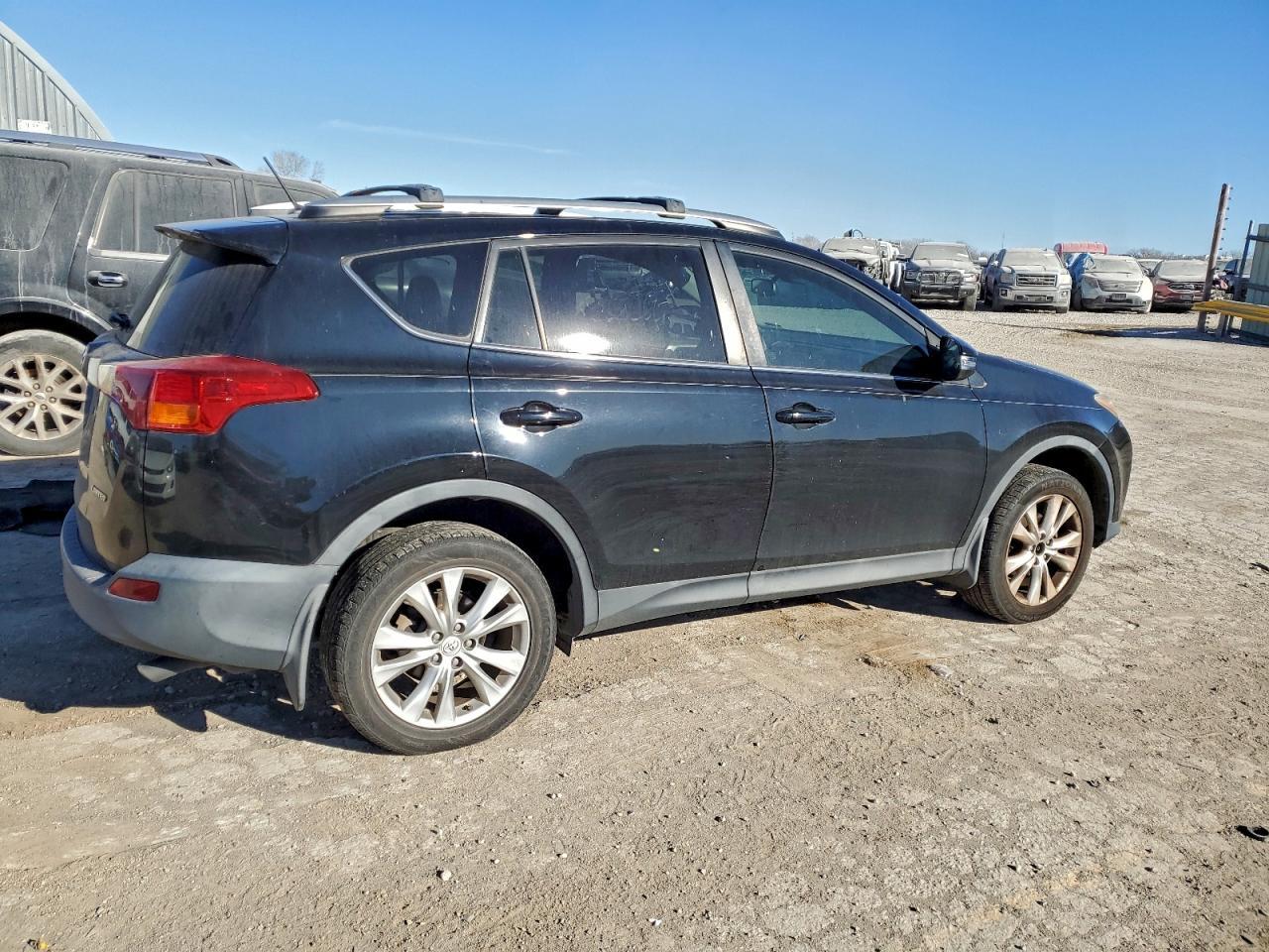 2014 TOYOTA RAV4