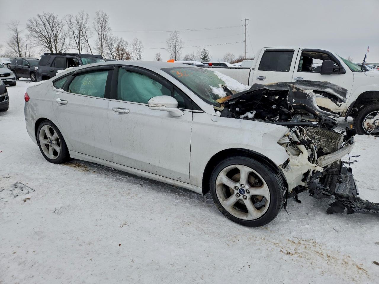2016 FORD FUSION