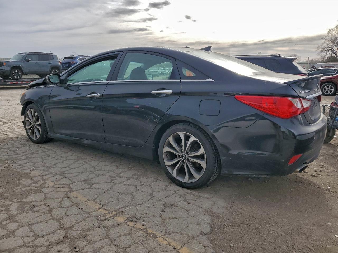 2014 HYUNDAI SONATA