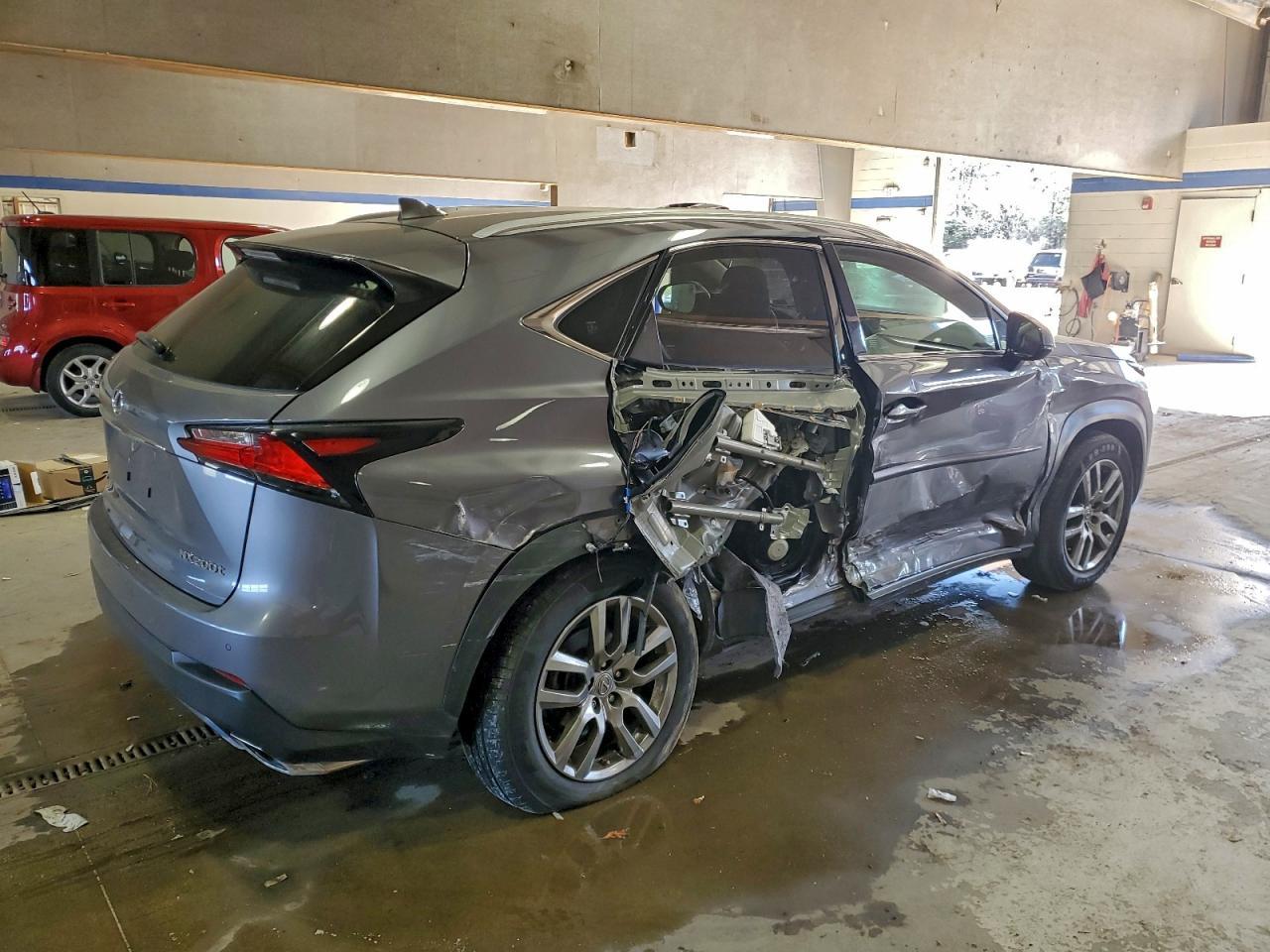 2015 LEXUS NX 200T