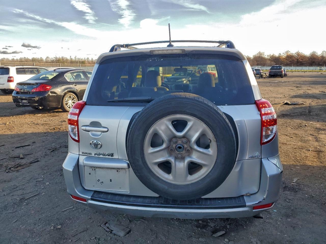 2010 TOYOTA RAV4