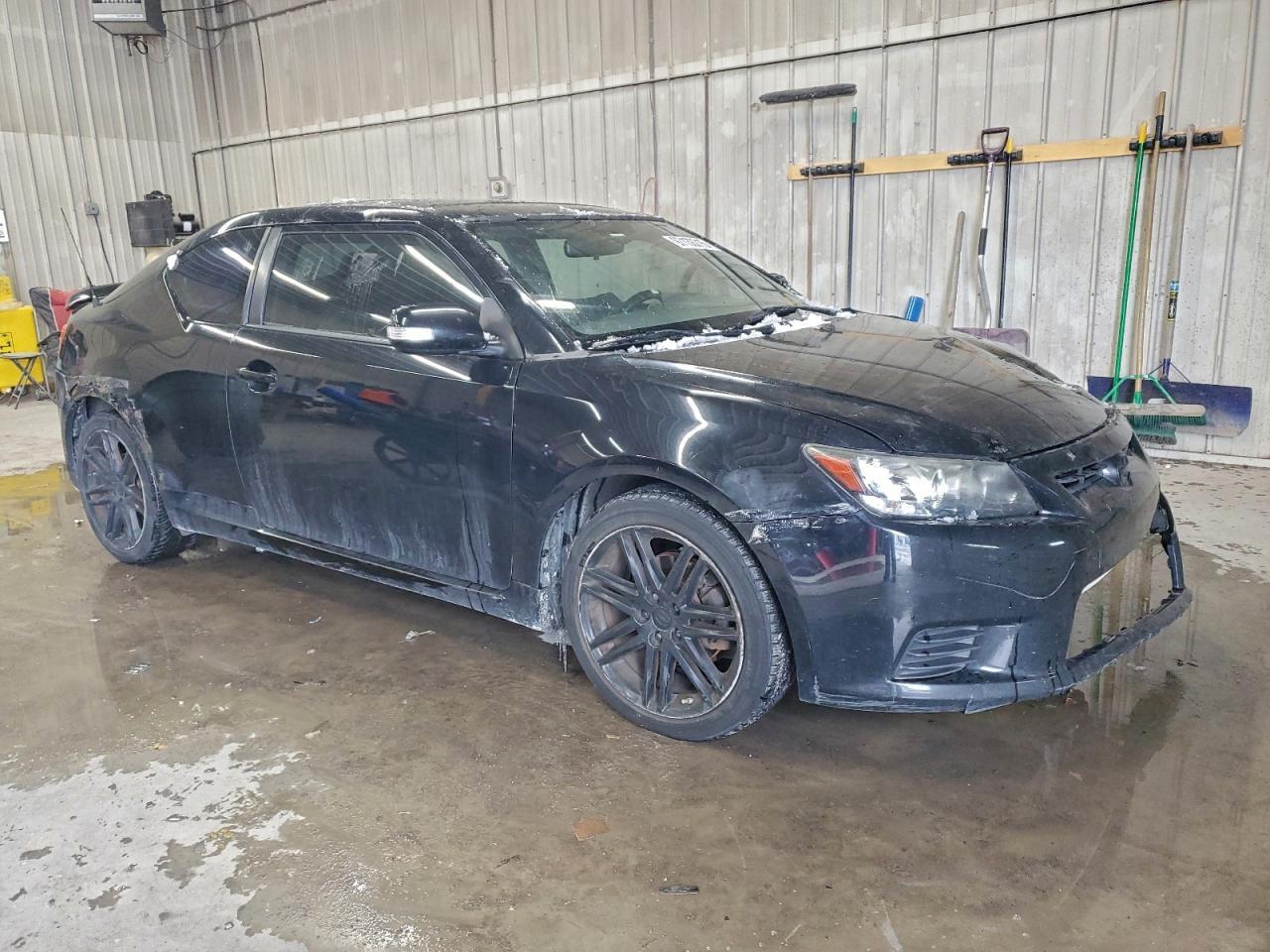 2011 TOYOTA SCION