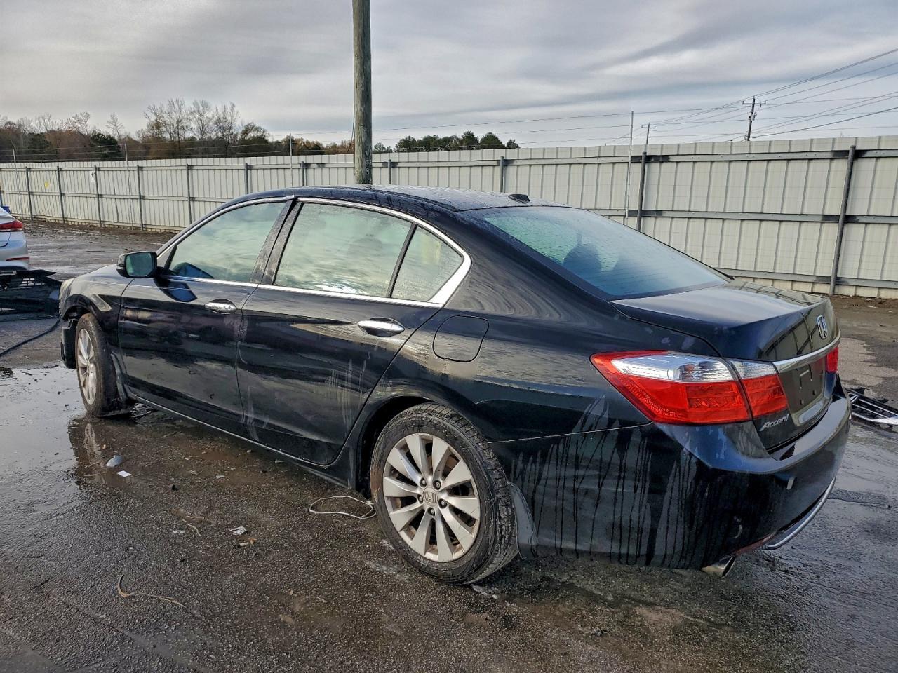 2015 HONDA ACCORD