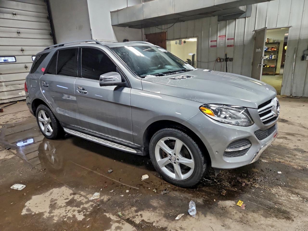 2016 MERCEDES-BENZ GLE-Class