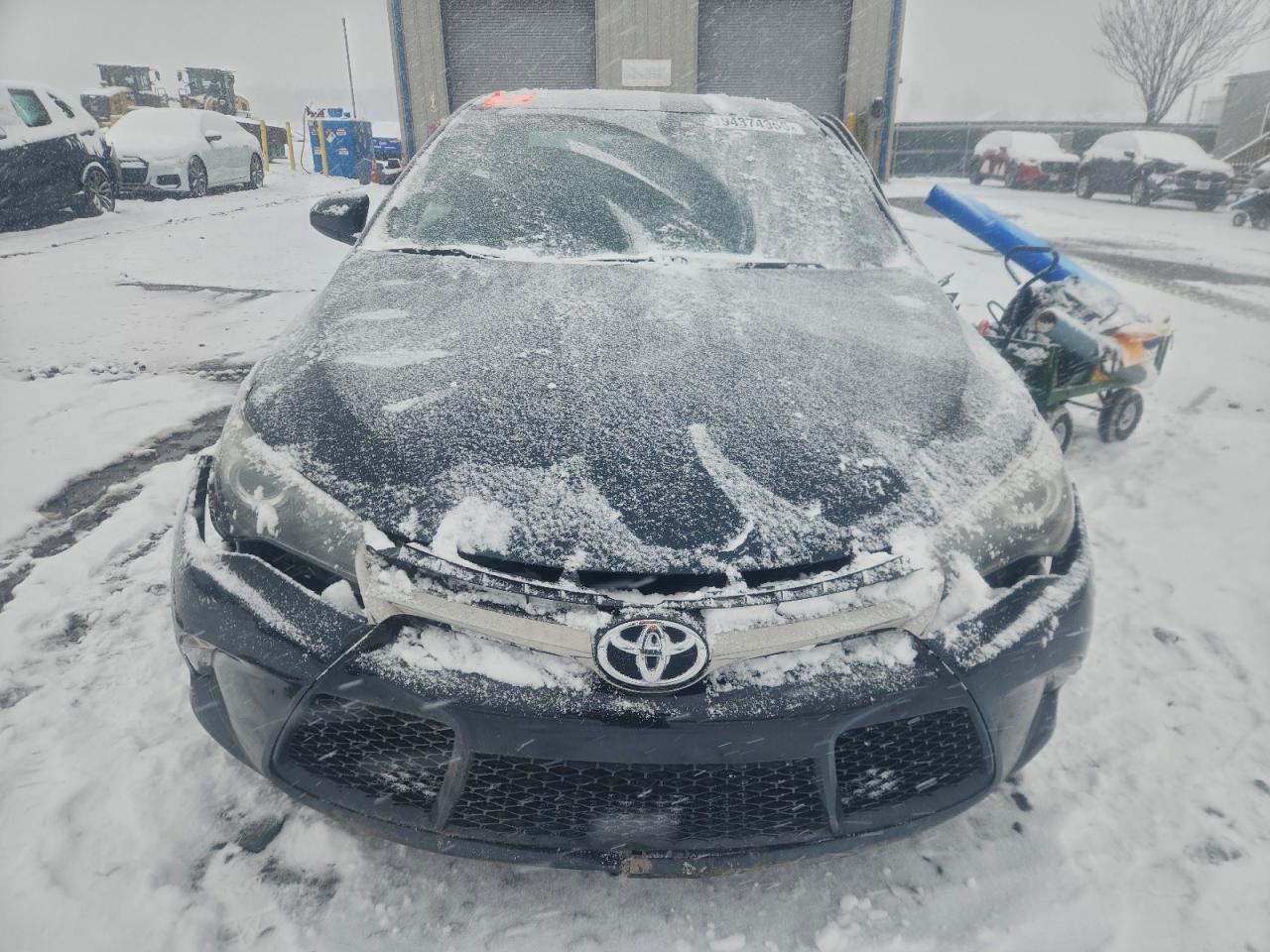 2016 TOYOTA CAMRY
