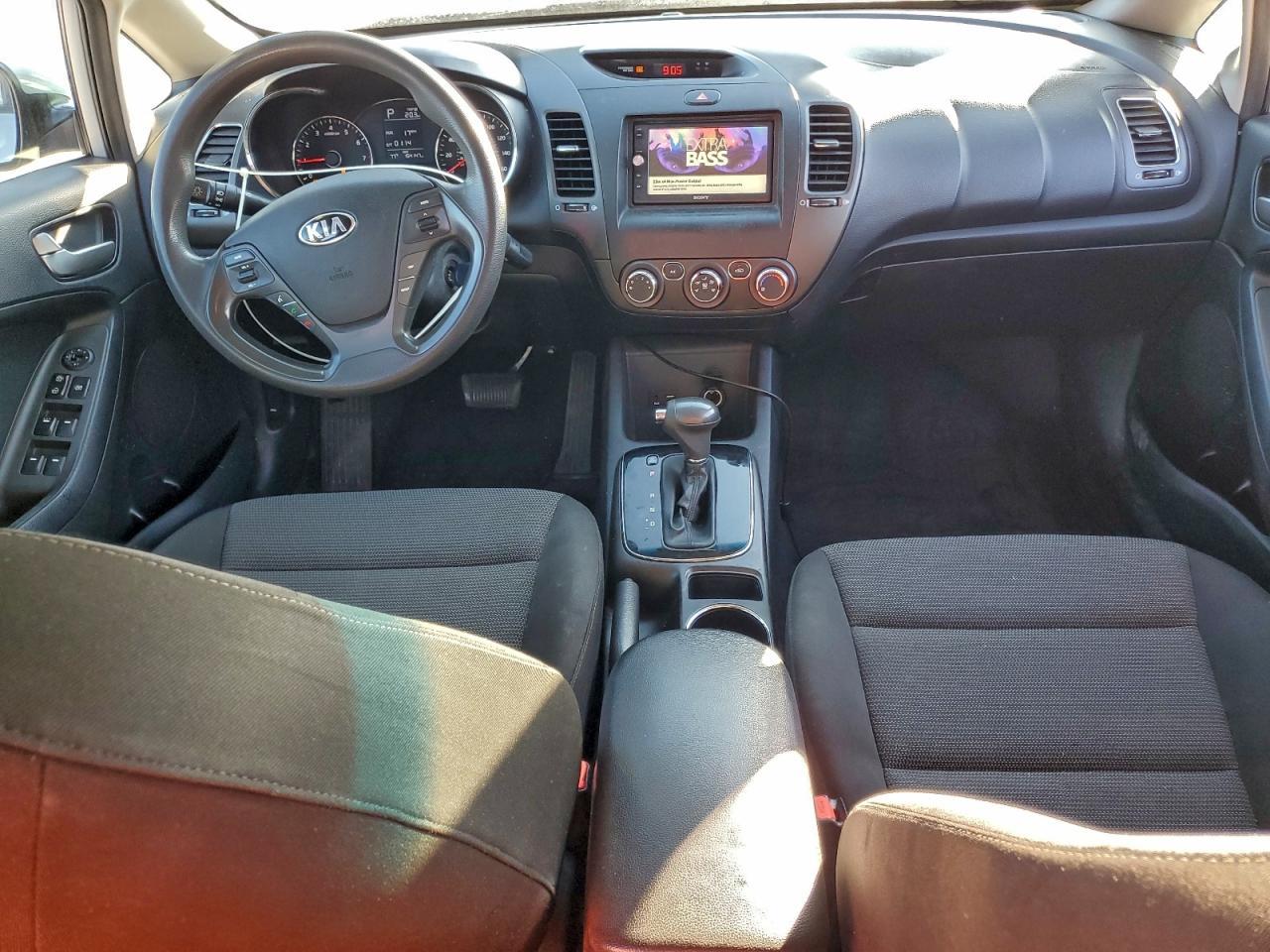 2017 KIA FORTE
