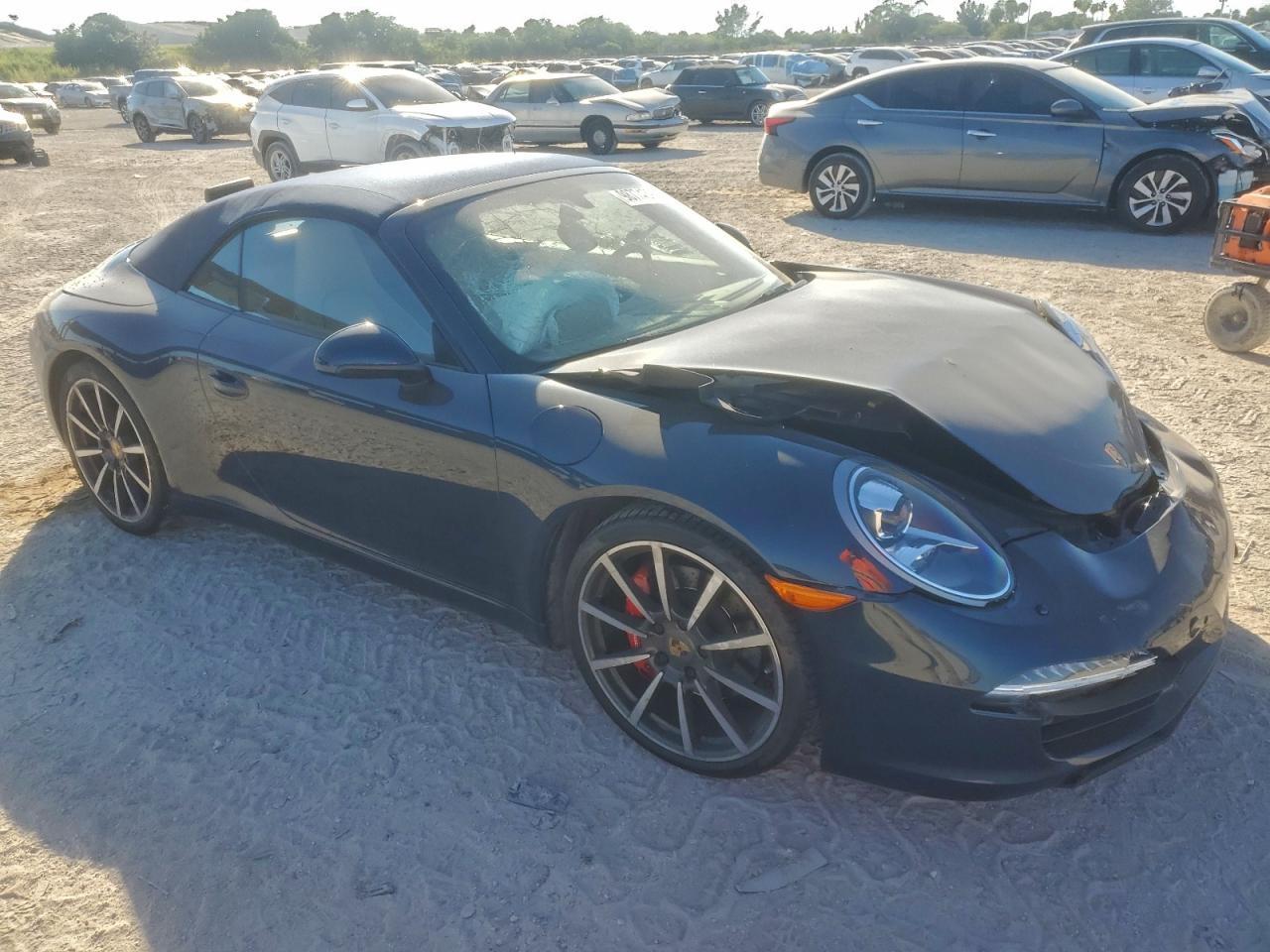 2013 PORSCHE 911