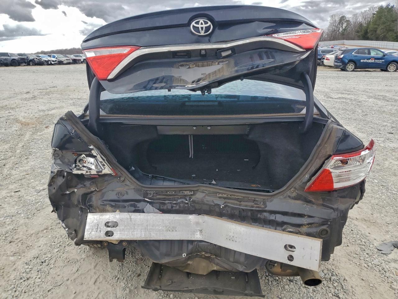 2015 TOYOTA CAMRY