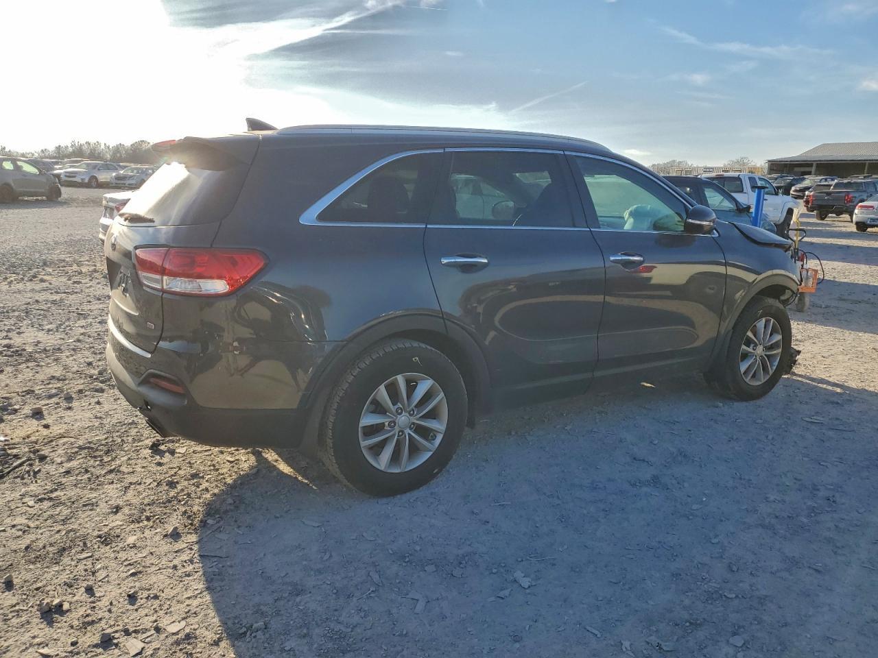 2017 KIA SORENTO