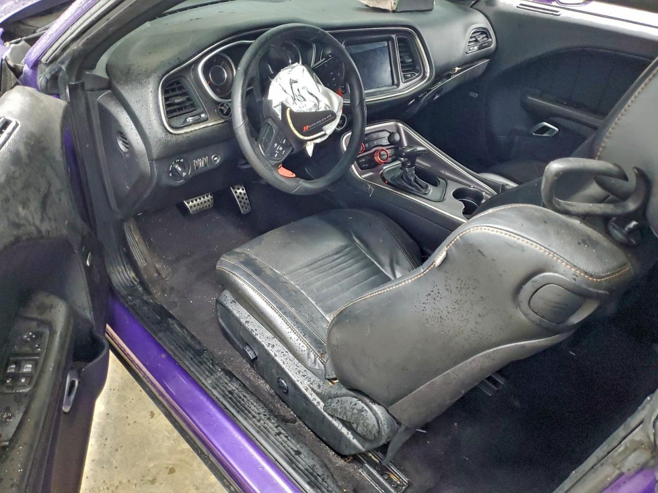 2016 DODGE Challenger