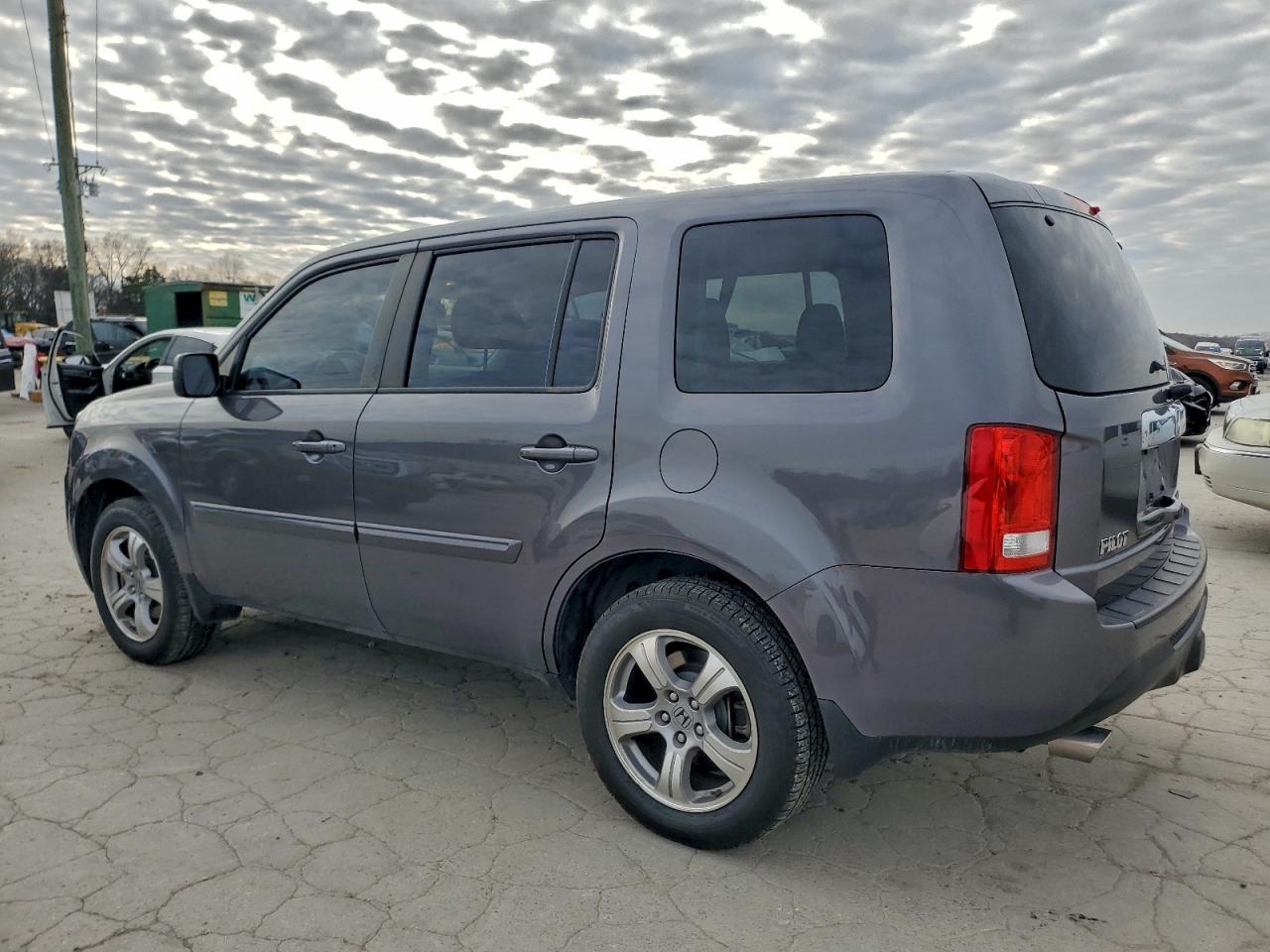 2015 HONDA PILOT
