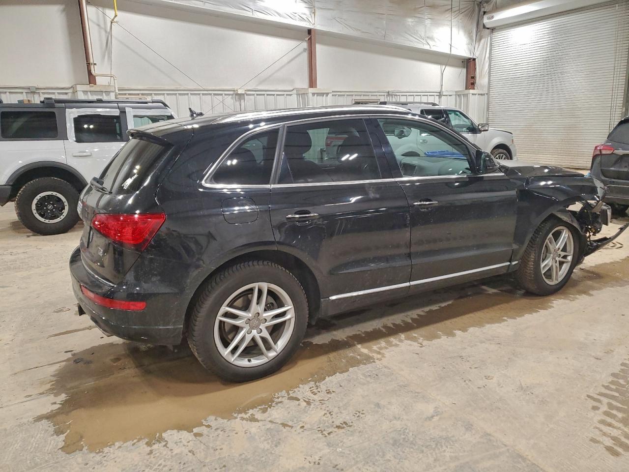 2015 AUDI Q5