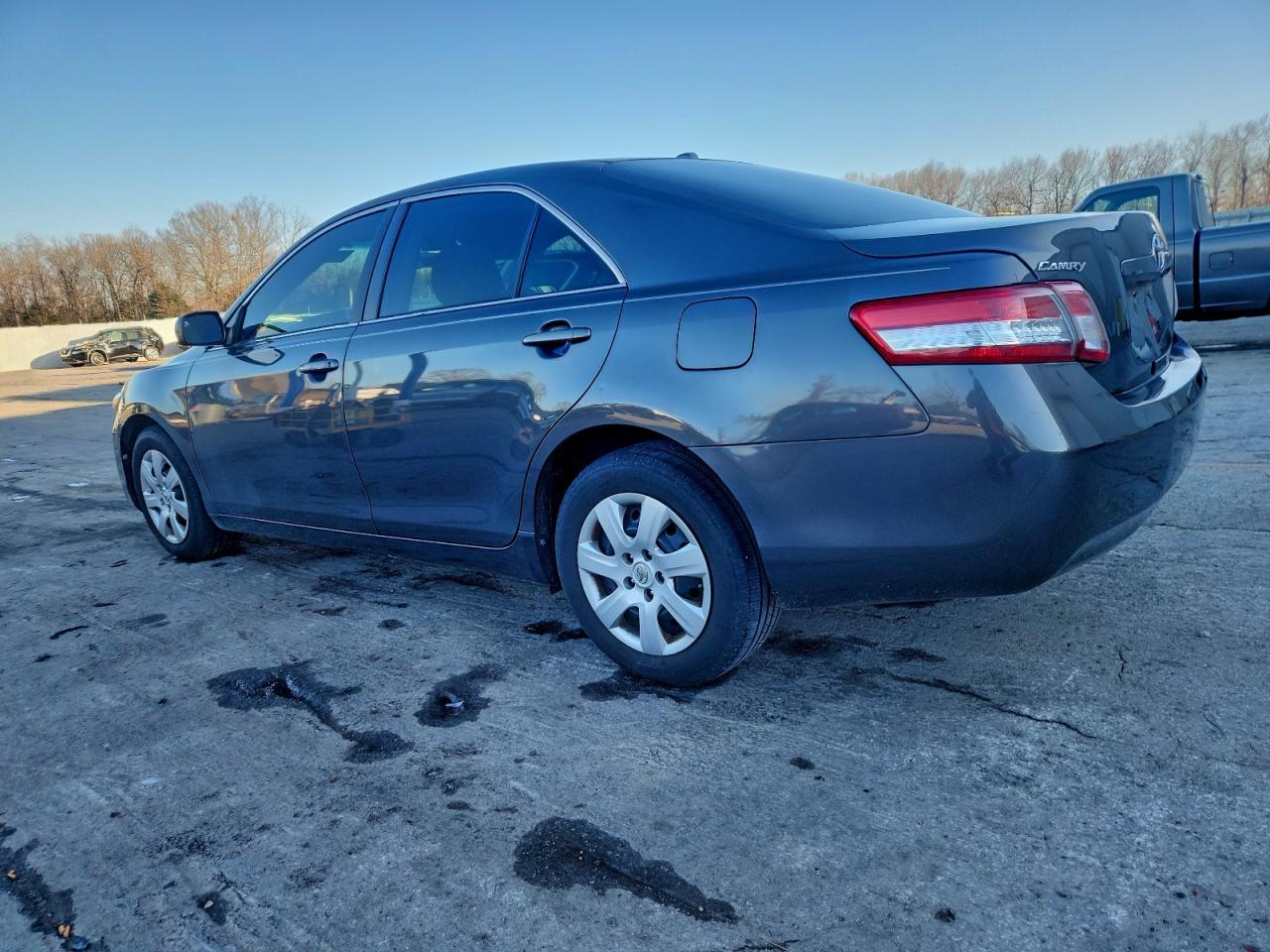 2010 TOYOTA CAMRY
