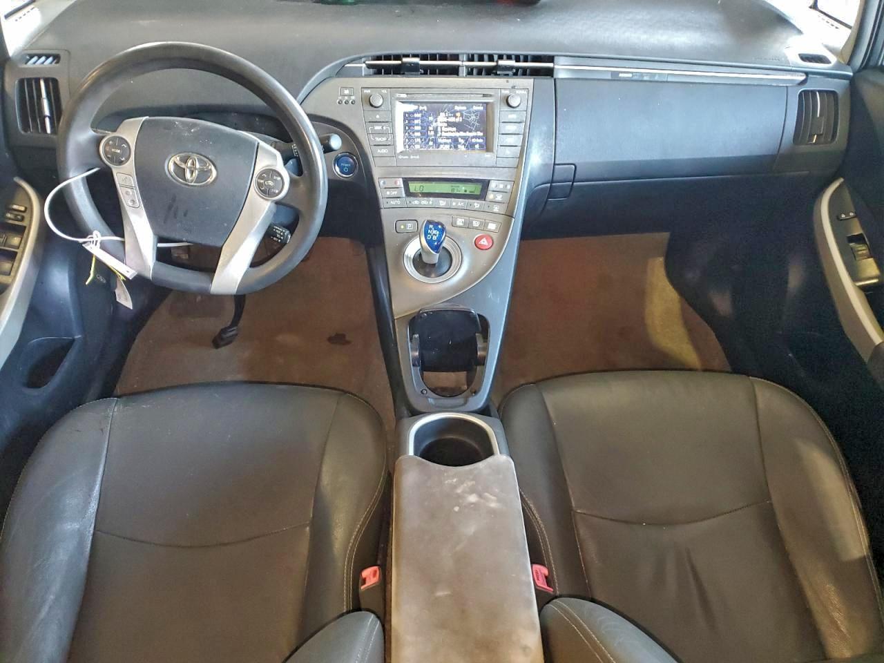 2013 TOYOTA PRIUS