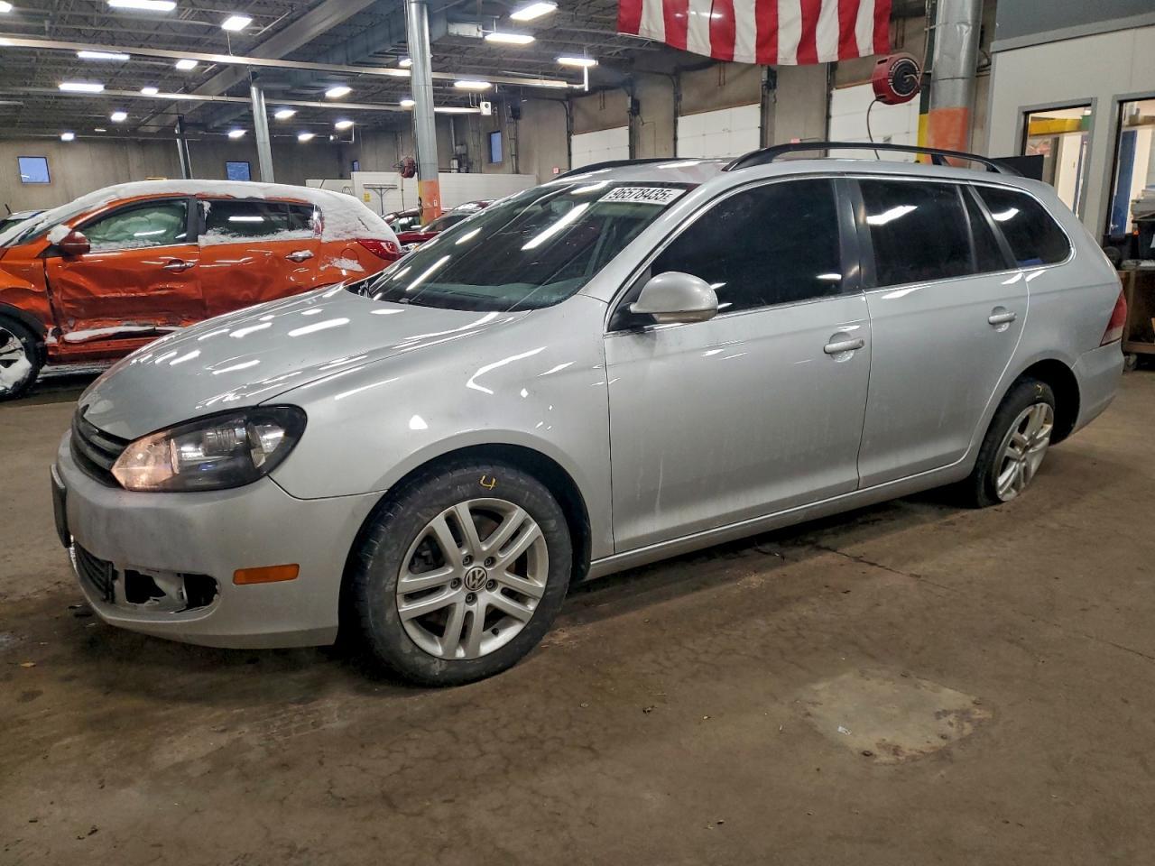 2014 VOLKSWAGEN JETTA