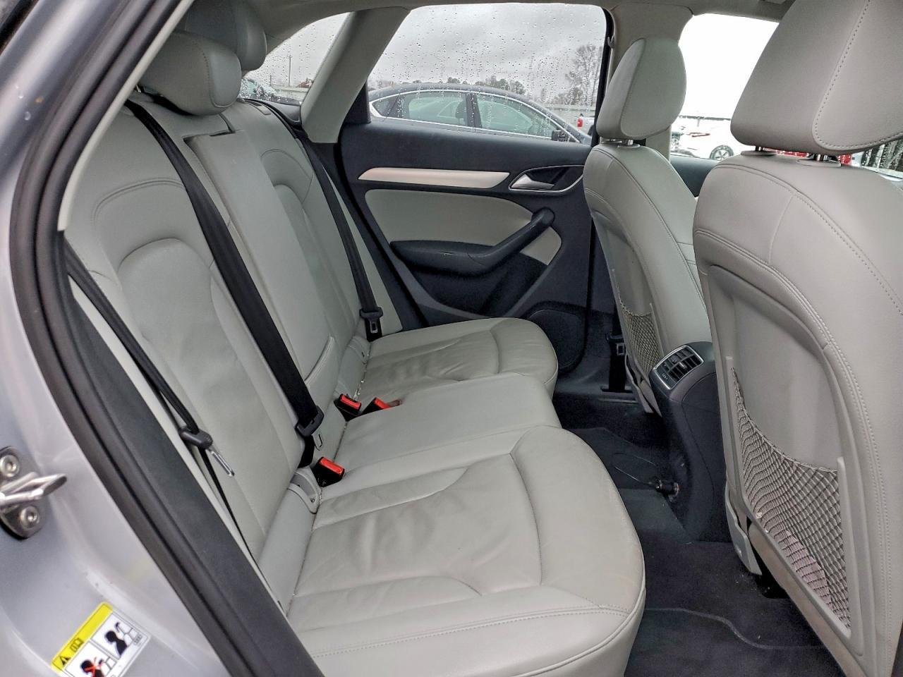 2015 AUDI Q3