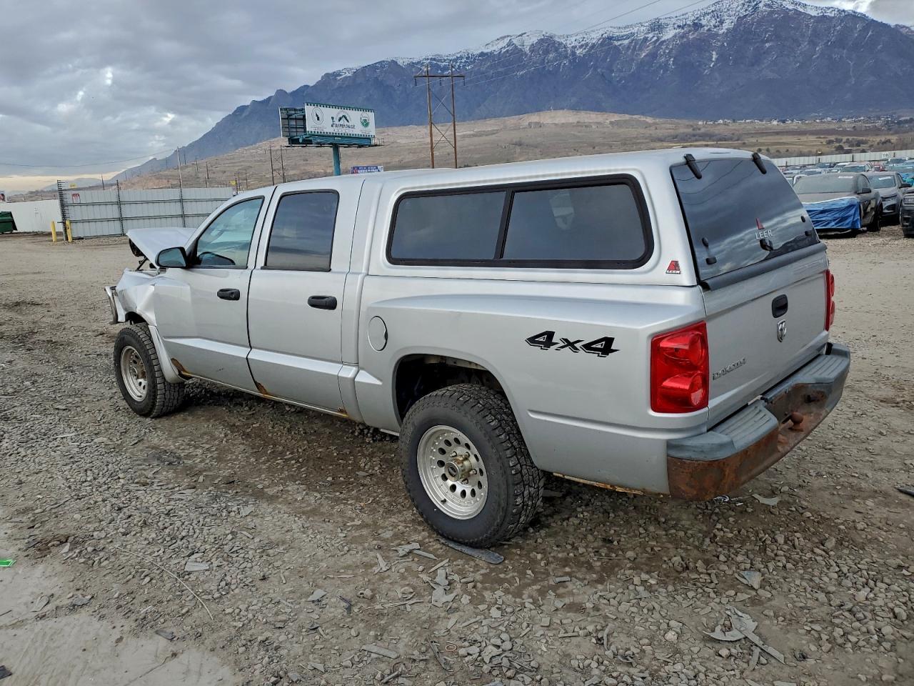2006 DODGE Dakota