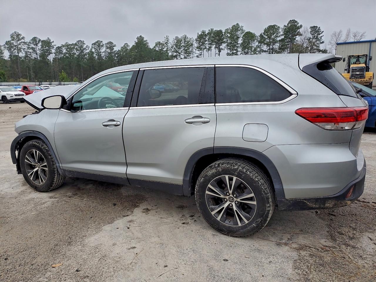 2019 TOYOTA HIGHLANDER