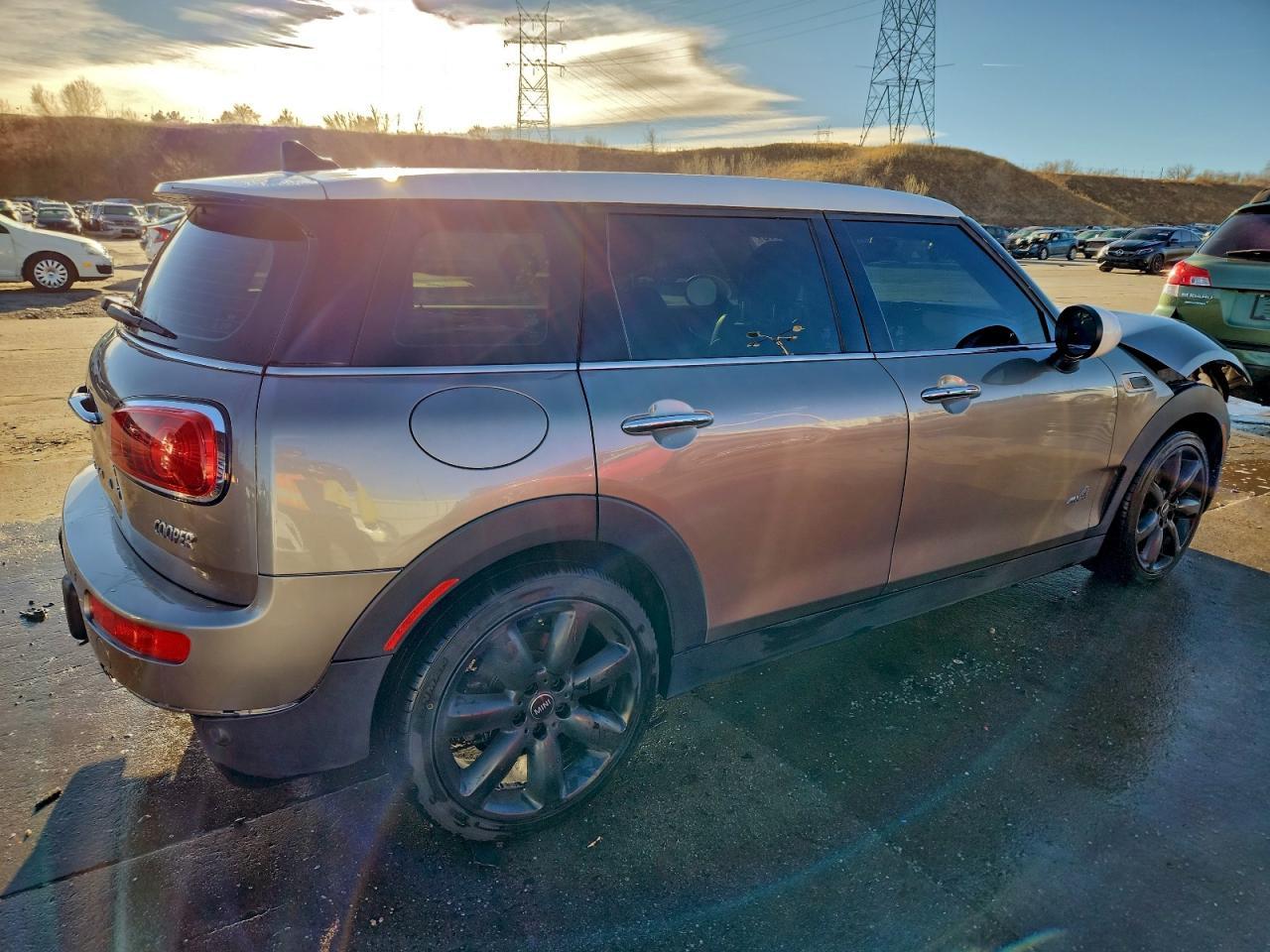 2018 MINI Cooper Clubman