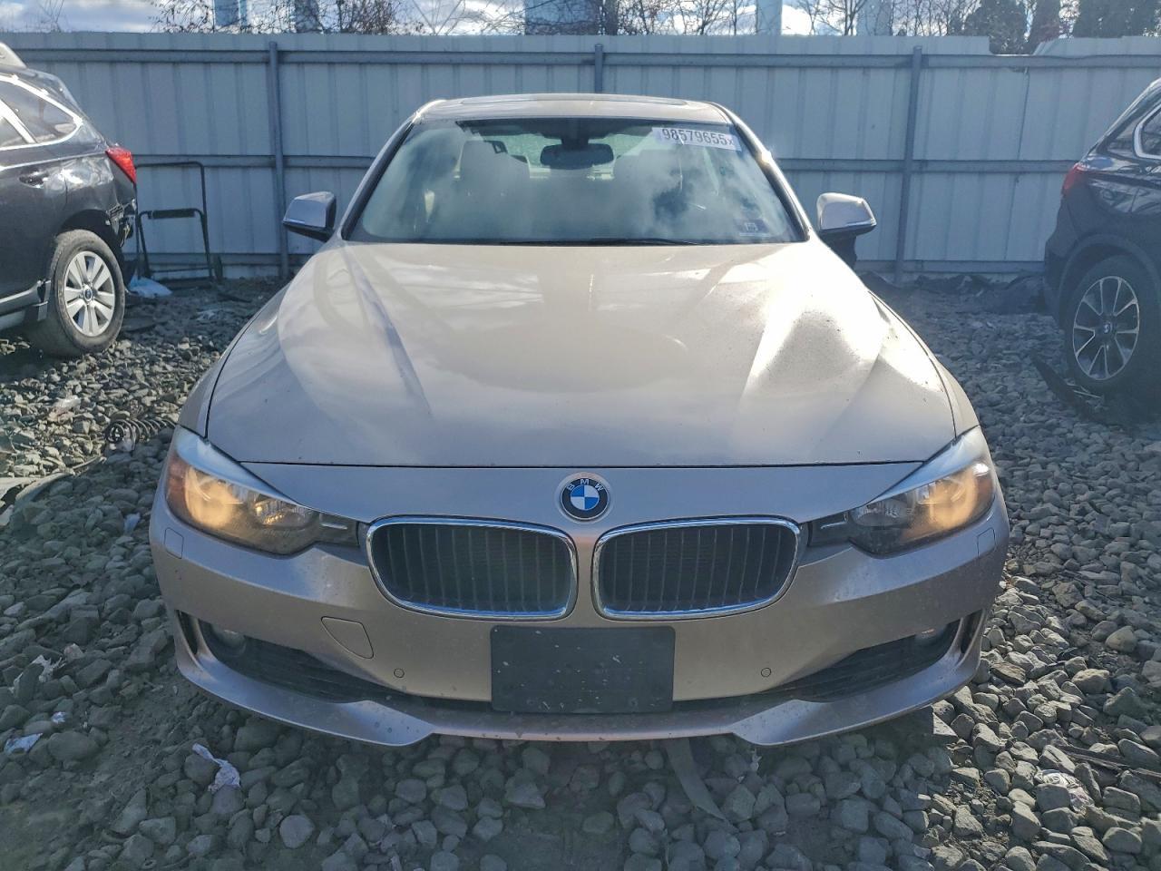 2013 BMW 3 SERIES