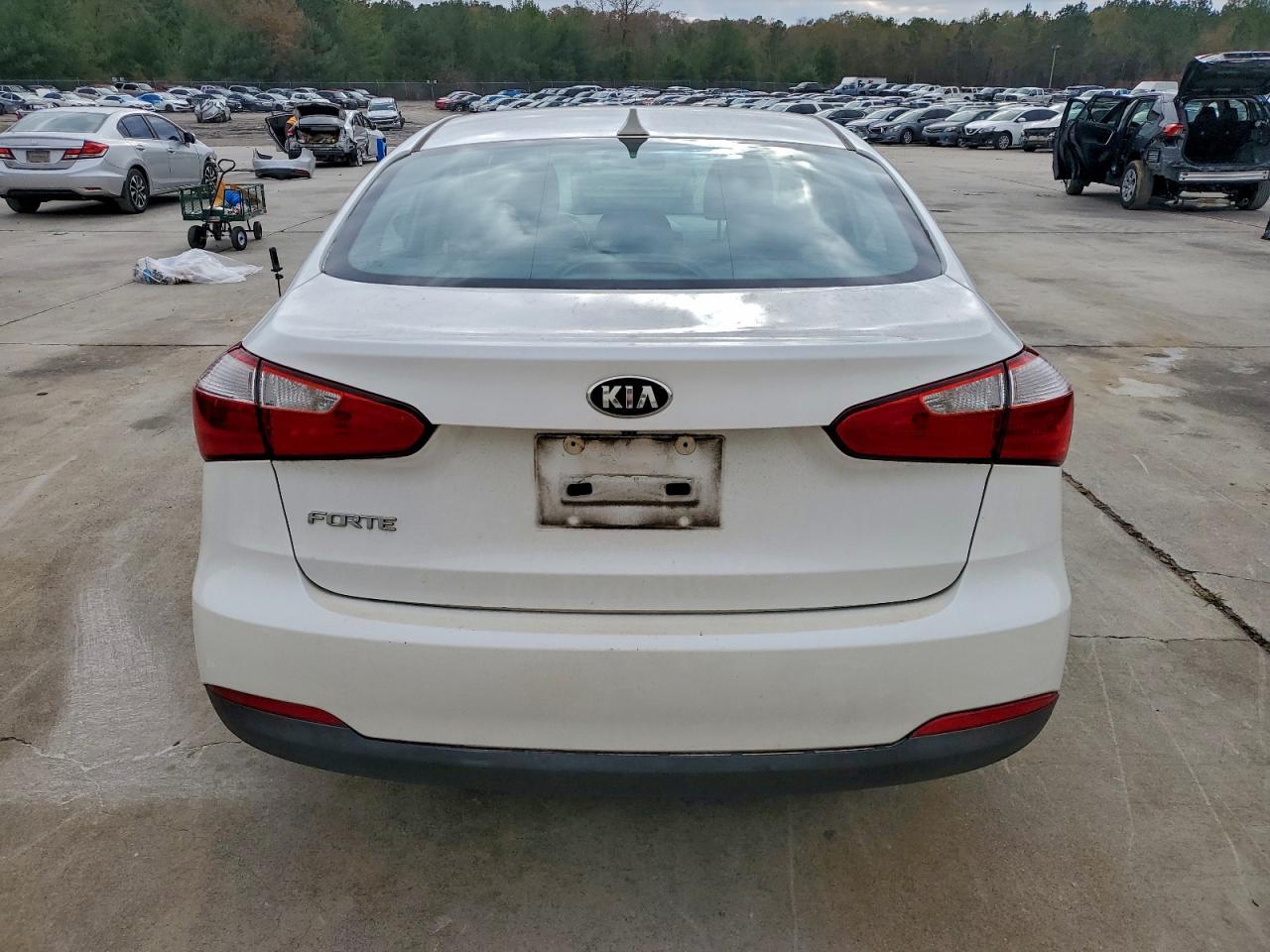 2016 KIA FORTE