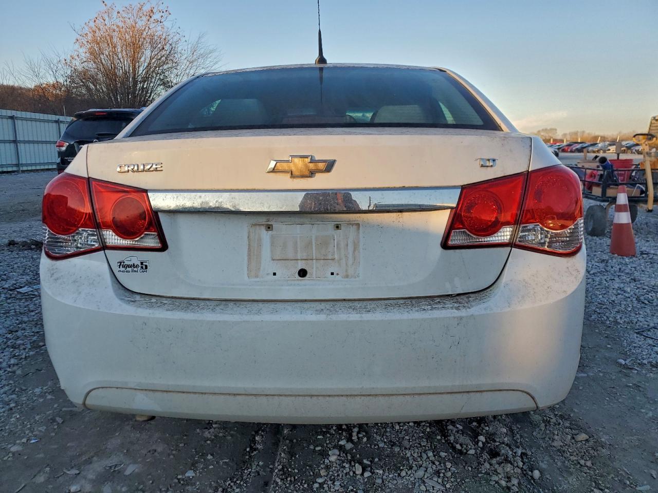 2011 CHEVROLET CRUZE