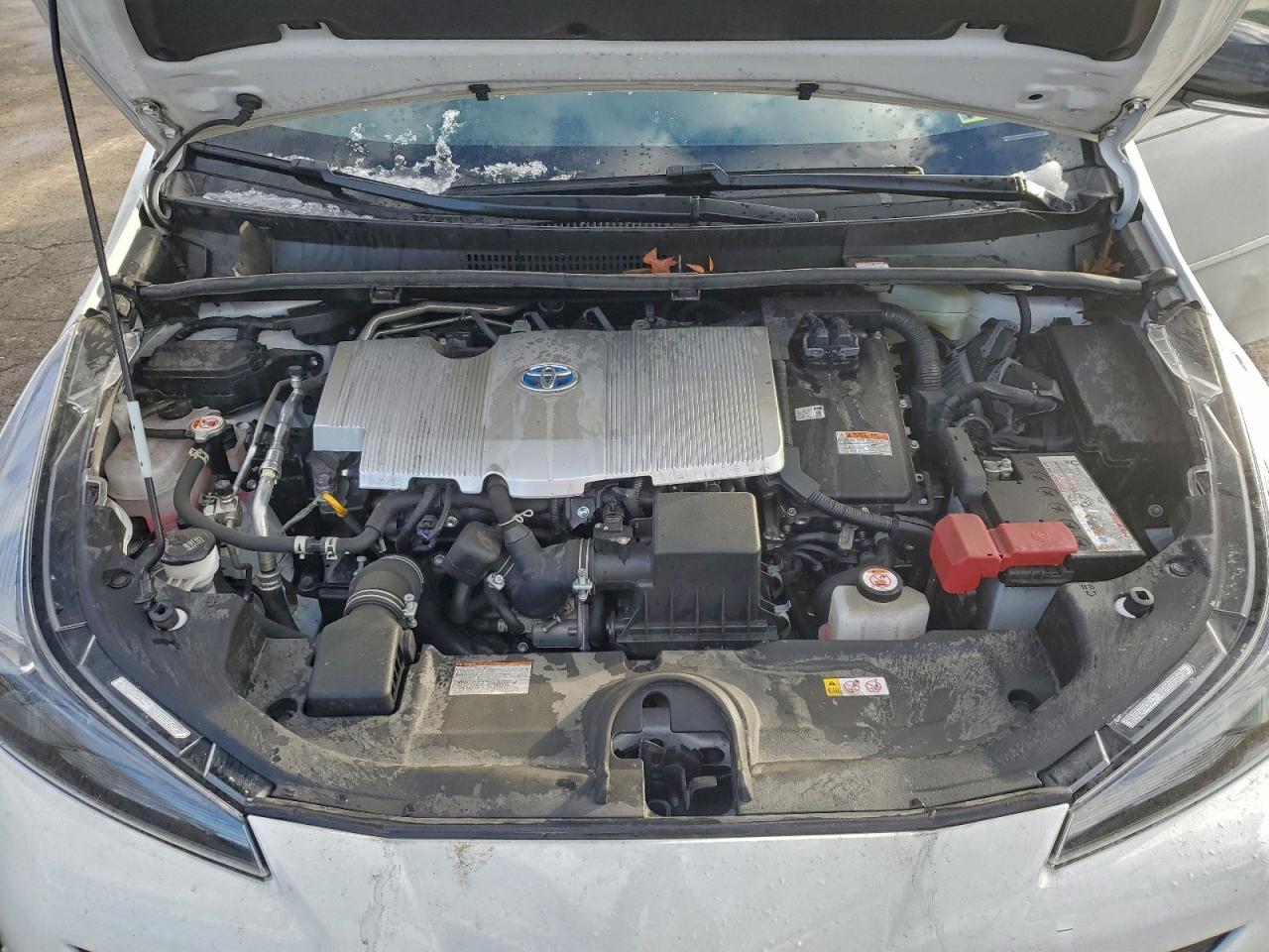 2022 TOYOTA PRIUS